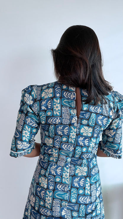 BLUE FITTED DRESS DRESS